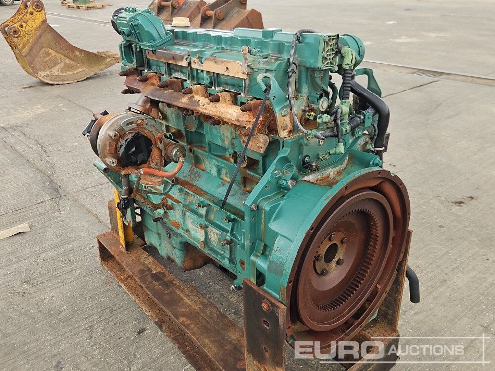 Volvo 6 Cylinder Engine Block - Moteur: photos 3 Volvo 6 Cylinder Engine Block - Moteur: photos 3