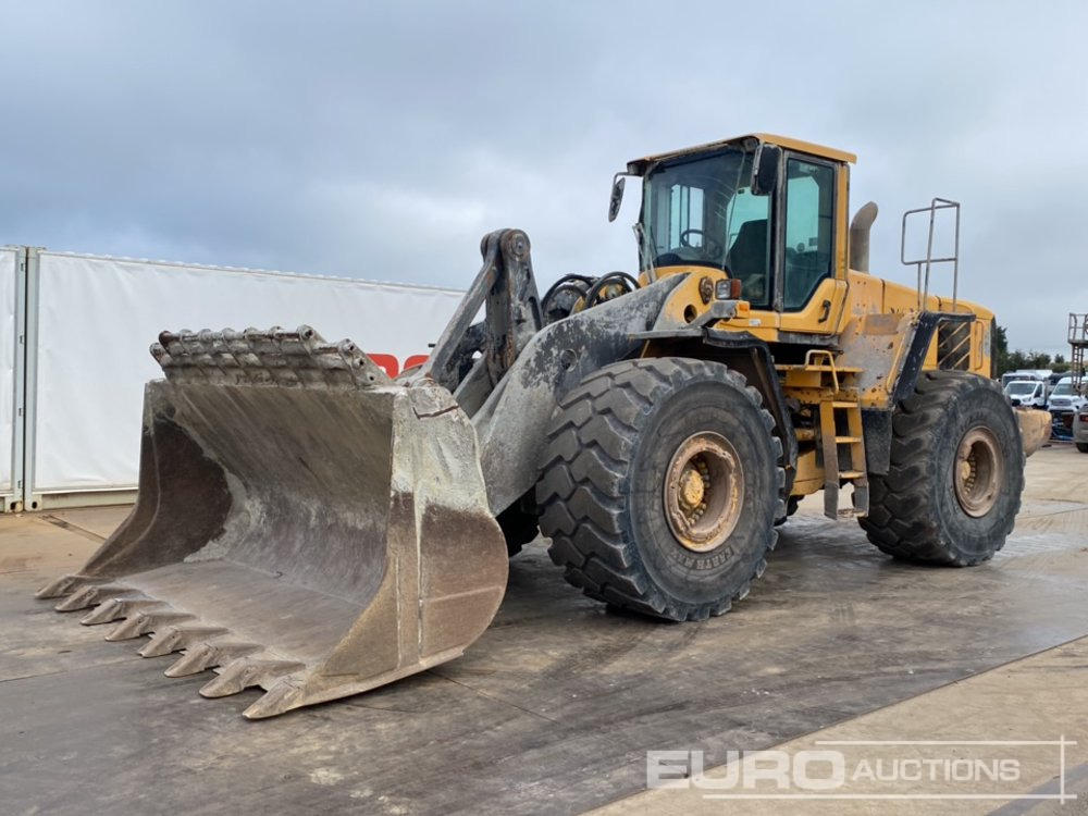 Volvo L220F - Chargeuse sur pneus: photos 1 Volvo L220F - Chargeuse sur pneus: photos 1