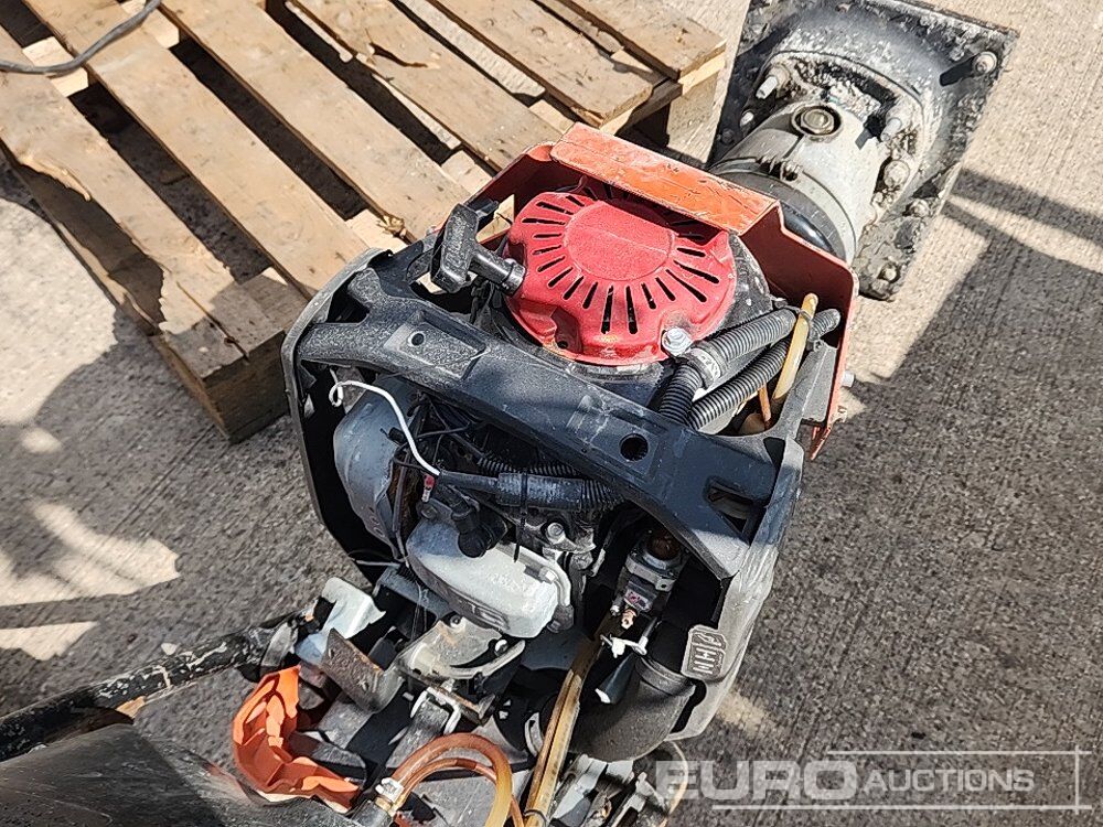 Wacker Neuson Petrol Compaction Plate (Spares) - Travaux routiers: photos 4 Wacker Neuson Petrol Compaction Plate (Spares) - Travaux routiers: photos 4