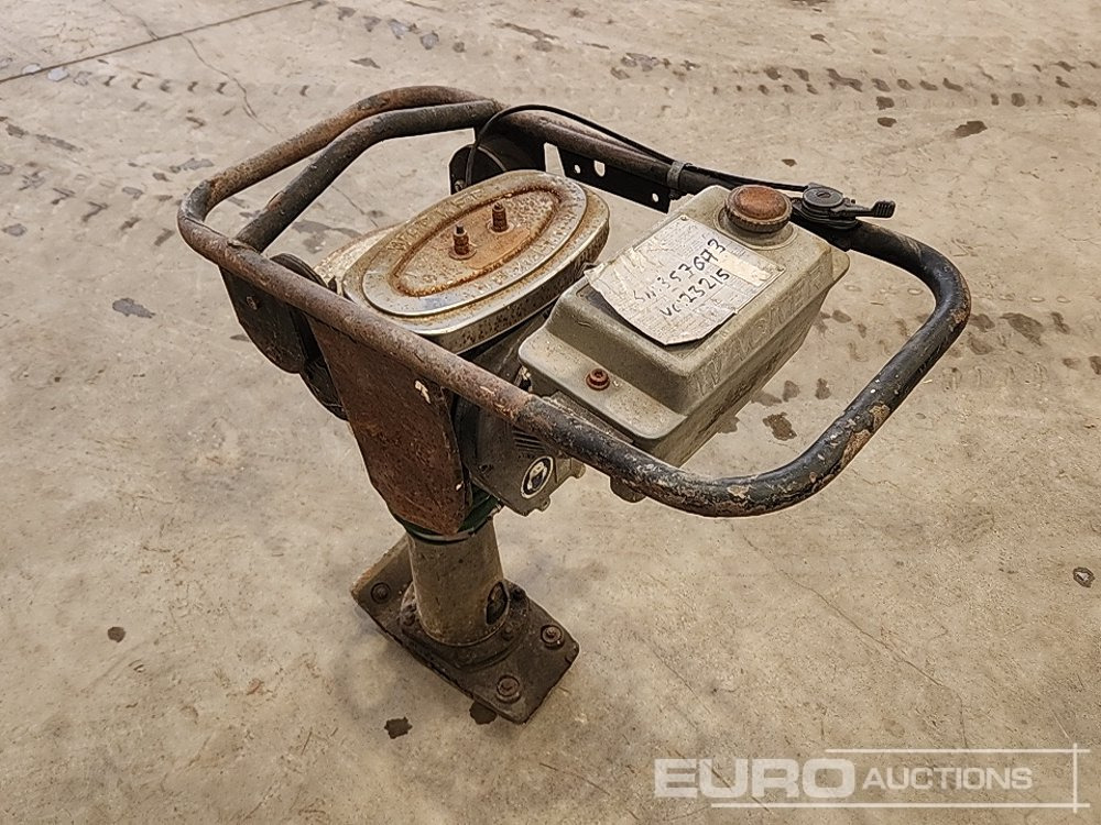 Wacker Petrol Compaction Plate (Spares) - Travaux routiers: photos 2 Wacker Petrol Compaction Plate (Spares) - Travaux routiers: photos 2