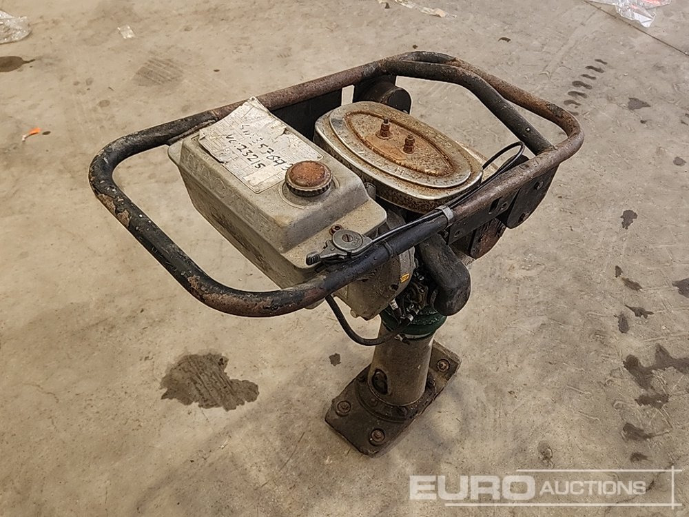 Wacker Petrol Compaction Plate (Spares) - Travaux routiers: photos 3 Wacker Petrol Compaction Plate (Spares) - Travaux routiers: photos 3