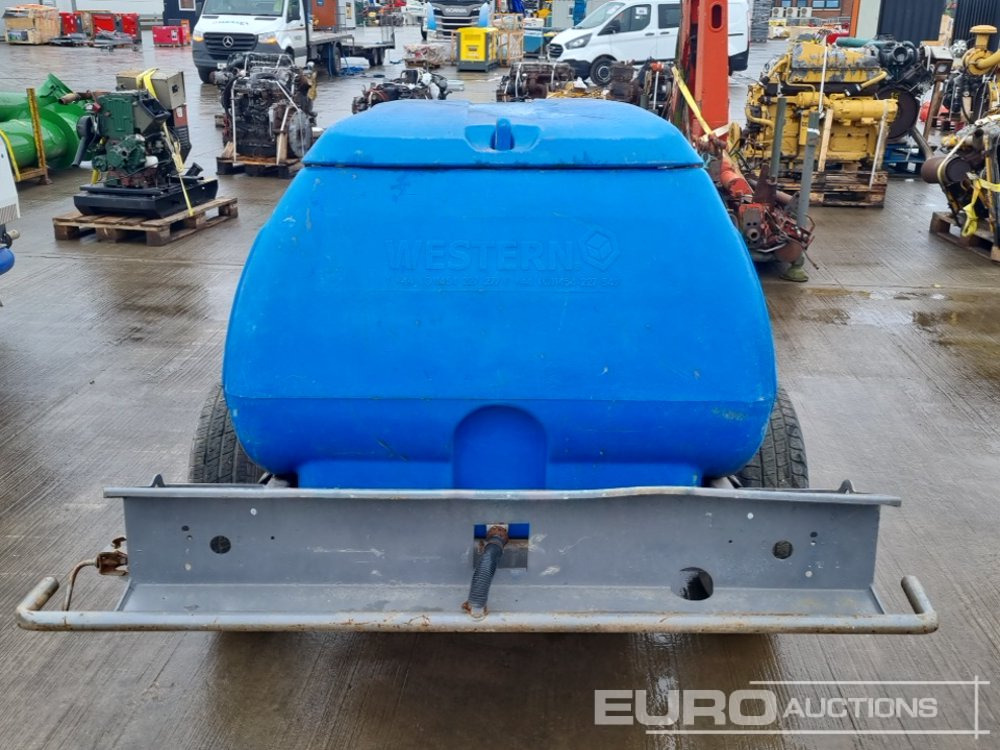 Western Single Axle Plastic Water Bowser - Cuve de stockage: photos 4 Western Single Axle Plastic Water Bowser - Cuve de stockage: photos 4