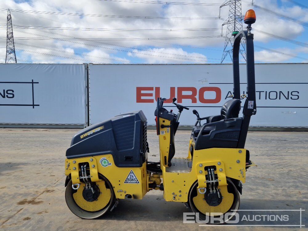Will Not Arrive - Compacteur: photos 2 Will Not Arrive - Compacteur: photos 2