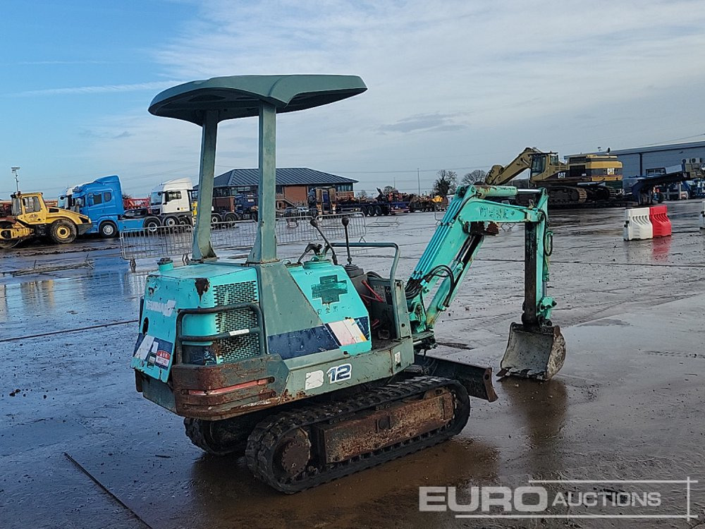 Yanmar B12-2 - Mini pelle: photos 5 Yanmar B12-2 - Mini pelle: photos 5