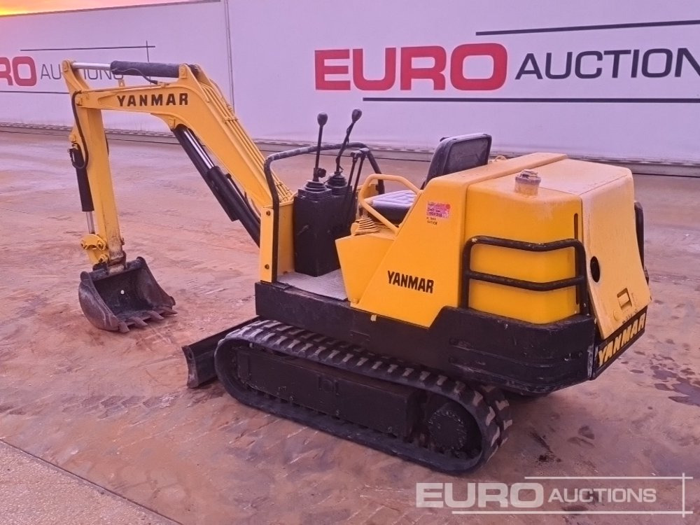 Yanmar B17 - Mini pelle: photos 3 Yanmar B17 - Mini pelle: photos 3