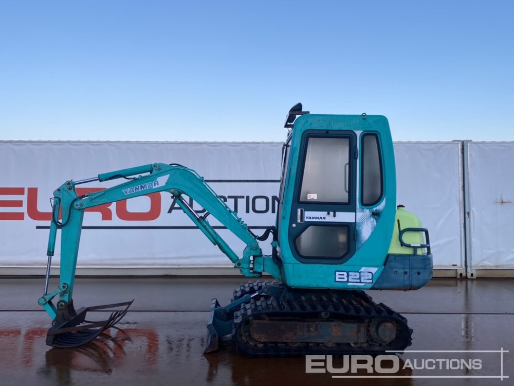 Yanmar B22-2B - Mini pelle: photos 2 Yanmar B22-2B - Mini pelle: photos 2