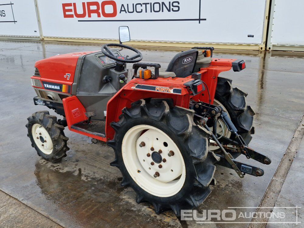 Yanmar F7 - Micro tracteur: photos 3 Yanmar F7 - Micro tracteur: photos 3