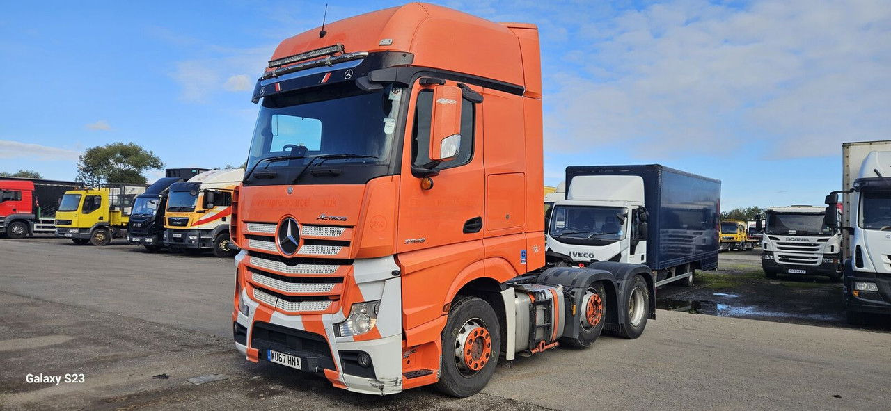 Mercedes-Benz Actros 2548 - Tracteur routier: photos 1 Mercedes-Benz Actros 2548 - Tracteur routier: photos 1