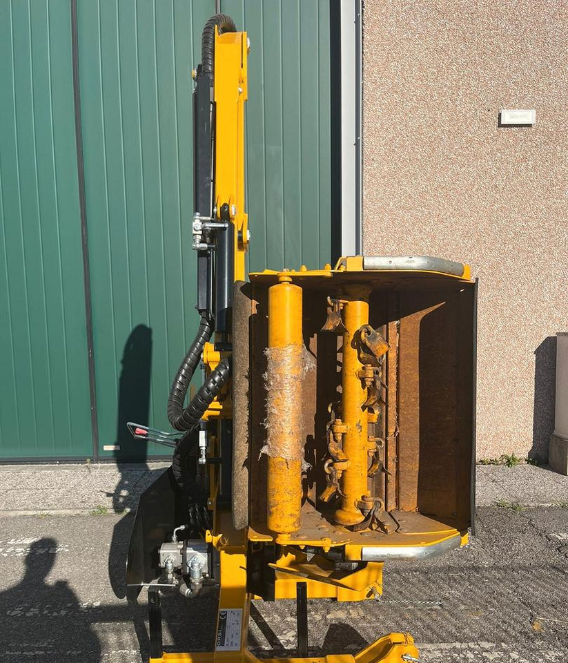 Braccio decespugliatore Orsi Agile 390 - Epareuse: photos 2 Braccio decespugliatore Orsi Agile 390 - Epareuse: photos 2