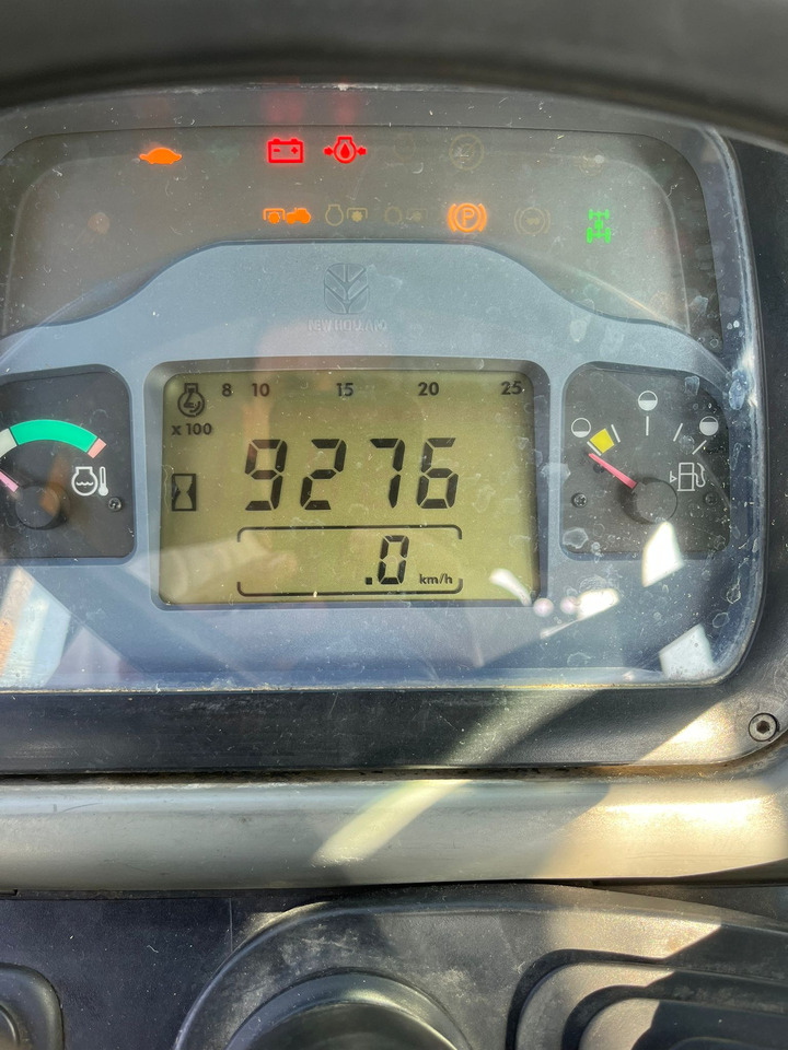 Trattore usato New Holland TNF90 - Tracteur agricole: photos 5 Trattore usato New Holland TNF90 - Tracteur agricole: photos 5