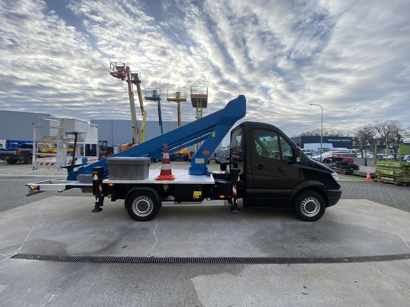 Ruthmann TB220, Auto hoogwerker, 22 meter - Camion avec nacelle: photos 4 Ruthmann TB220, Auto hoogwerker, 22 meter - Camion avec nacelle: photos 4