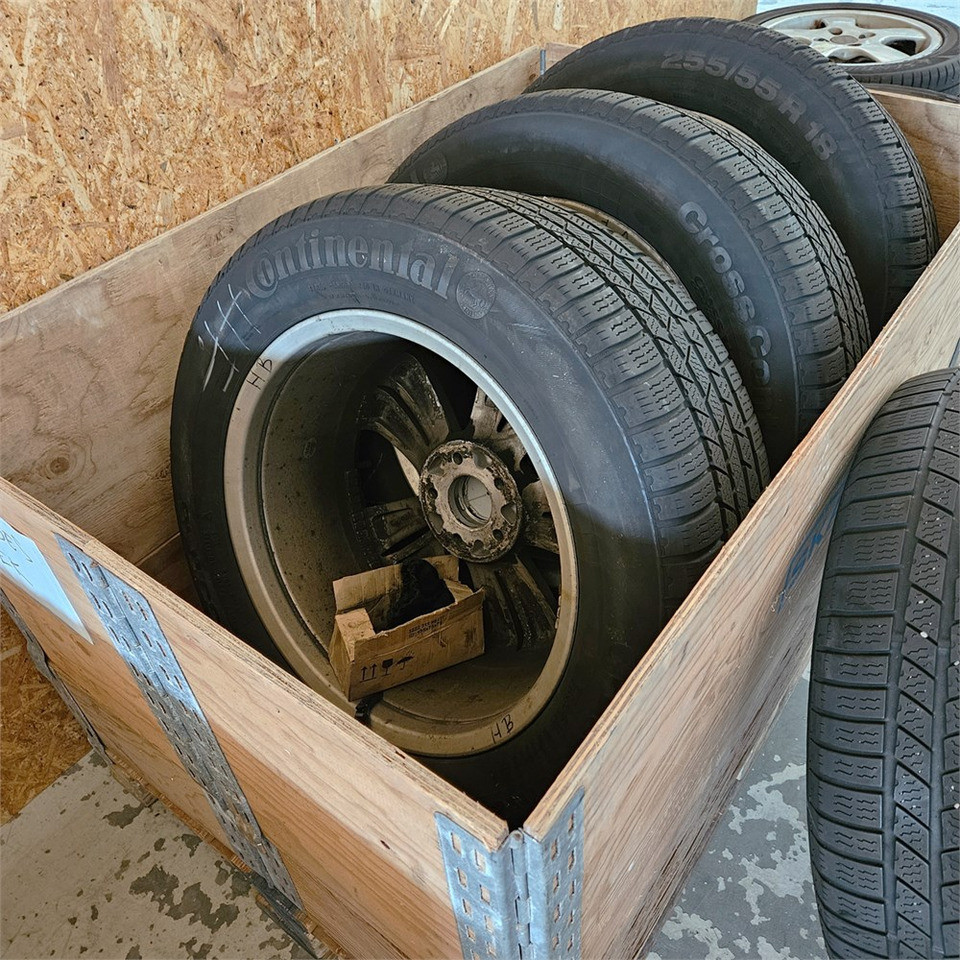 Mercedes ML320 - 255/55R18 - Autre matériel: photos 5 Mercedes ML320 - 255/55R18 - Autre matériel: photos 5