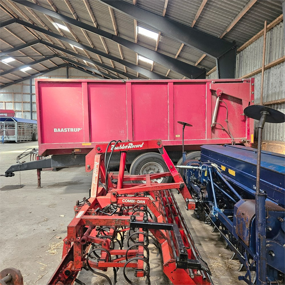 Baastrup 12T Container trailer - Benne agricole: photos 2 Baastrup 12T Container trailer - Benne agricole: photos 2