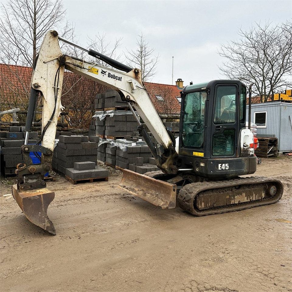 Bobcat E45 - Mini pelle: photos 5 Bobcat E45 - Mini pelle: photos 5