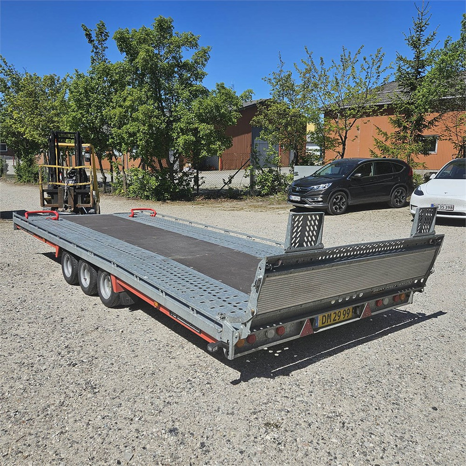 Brian James T6 Transporter - Remorque voiture: photos 4 Brian James T6 Transporter - Remorque voiture: photos 4