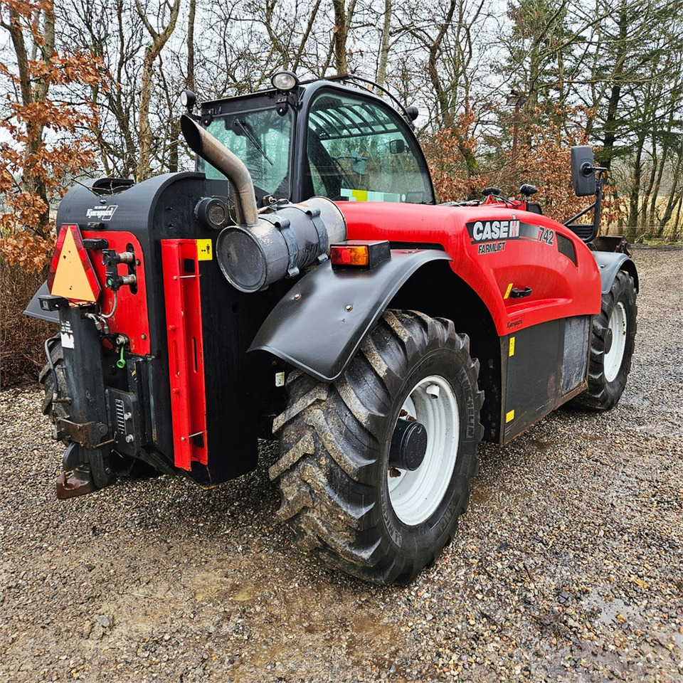 CASE IH Farmlift 742 - Chariot télescopique: photos 4 CASE IH Farmlift 742 - Chariot télescopique: photos 4