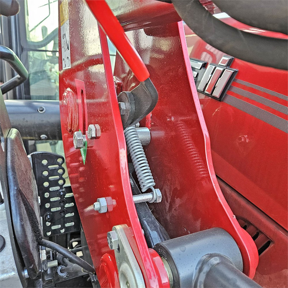 Tracteur agricole Case 100A Farmall: photos 19