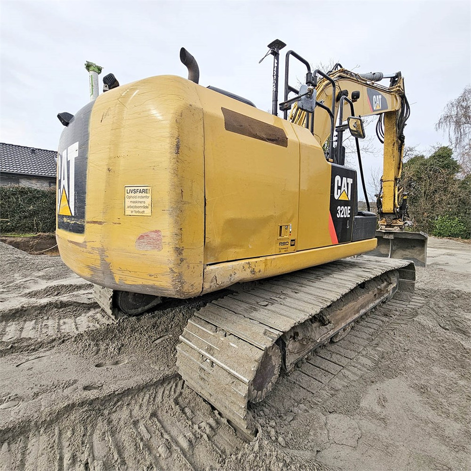 Caterpillar 320 EL - Pelle sur chenille: photos 5 Caterpillar 320 EL - Pelle sur chenille: photos 5
