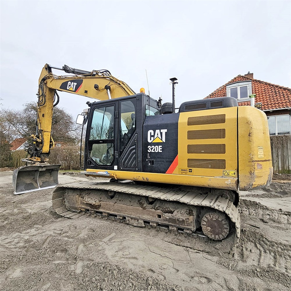 Caterpillar 320 EL - Pelle sur chenille: photos 3 Caterpillar 320 EL - Pelle sur chenille: photos 3