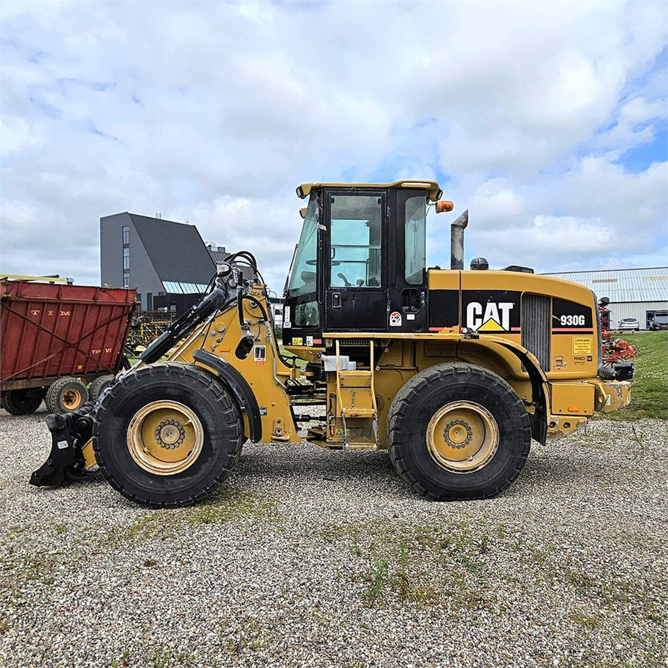 Caterpillar 930G - Chargeuse sur pneus: photos 3 Caterpillar 930G - Chargeuse sur pneus: photos 3