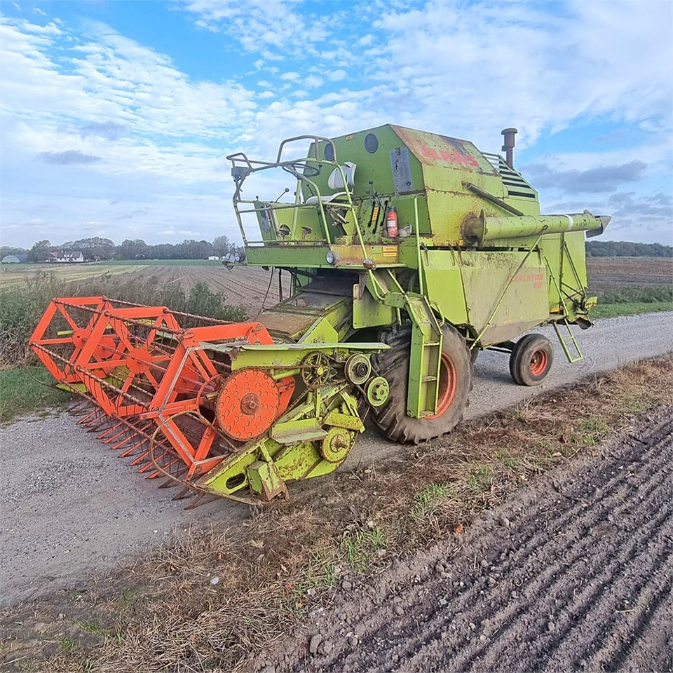 Claas Mercator 60 - Matériel de récolte: photos 4 Claas Mercator 60 - Matériel de récolte: photos 4