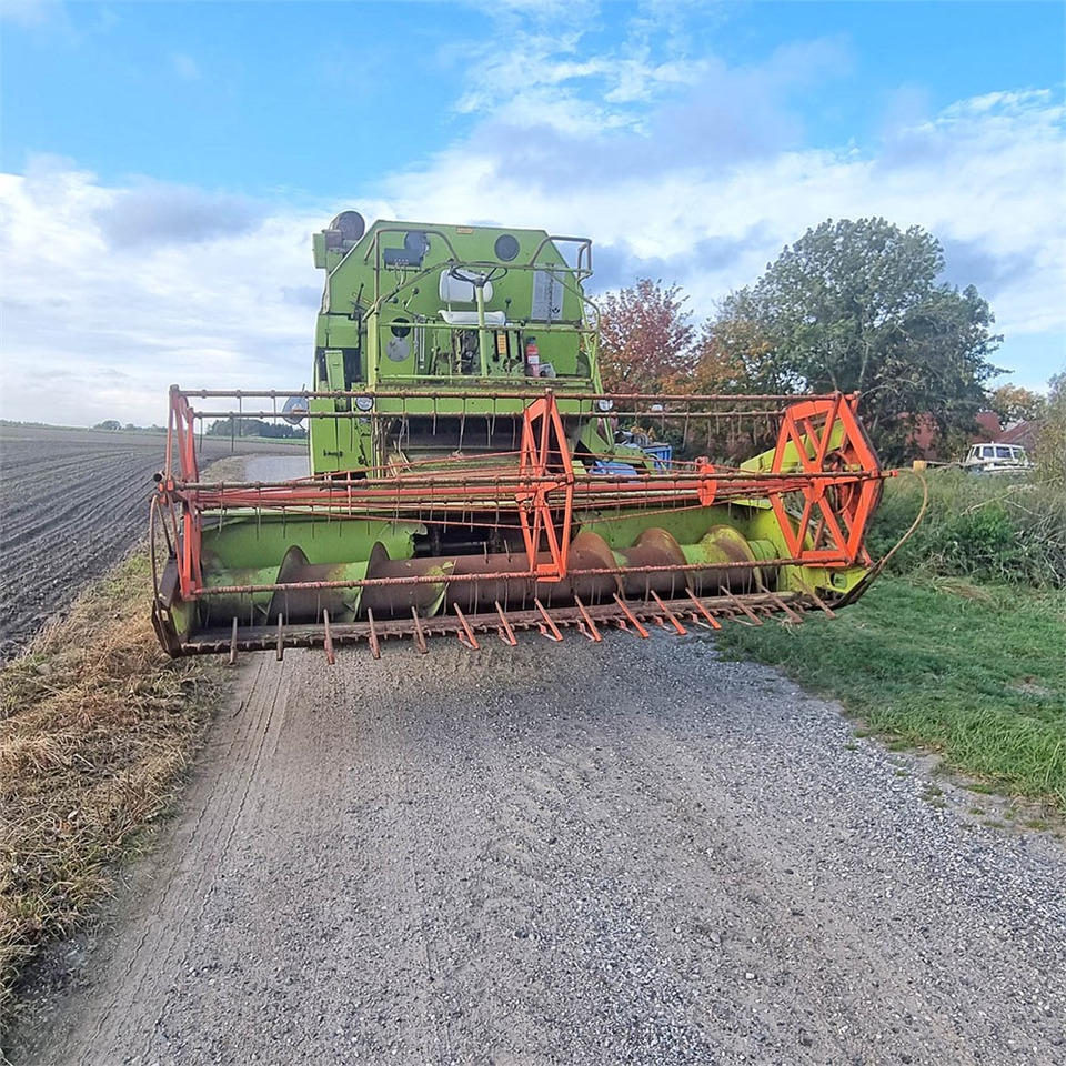 Claas Mercator 60 - Matériel de récolte: photos 3 Claas Mercator 60 - Matériel de récolte: photos 3