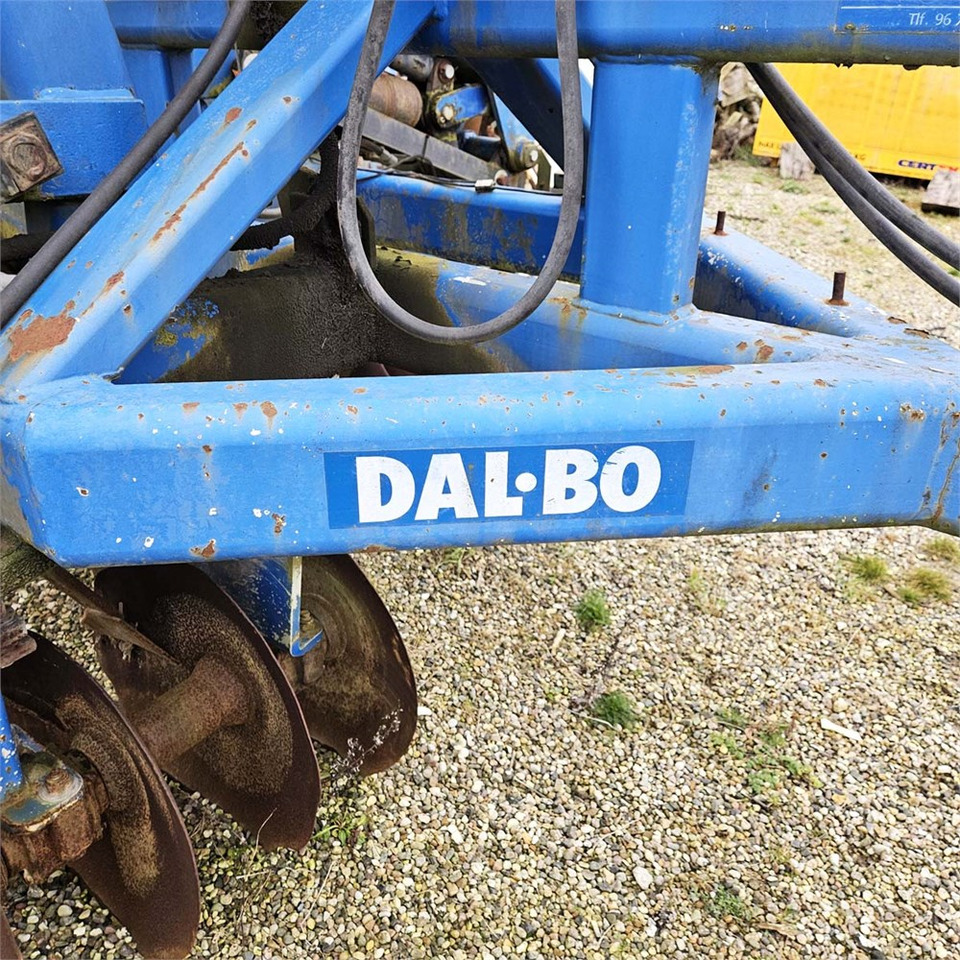 Dalbo 3 m - Outils du sol: photos 3 Dalbo 3 m - Outils du sol: photos 3