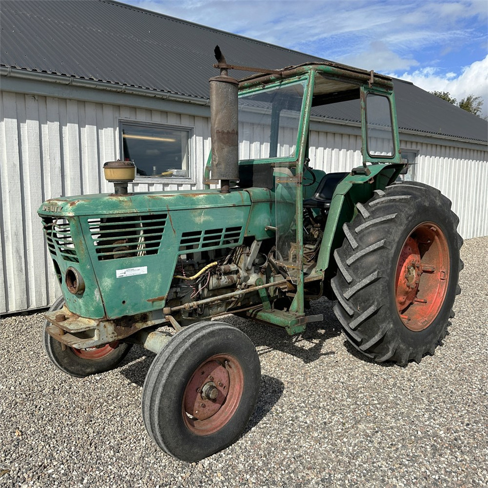 Deutz D 60 06 - Tracteur agricole: photos 2 Deutz D 60 06 - Tracteur agricole: photos 2
