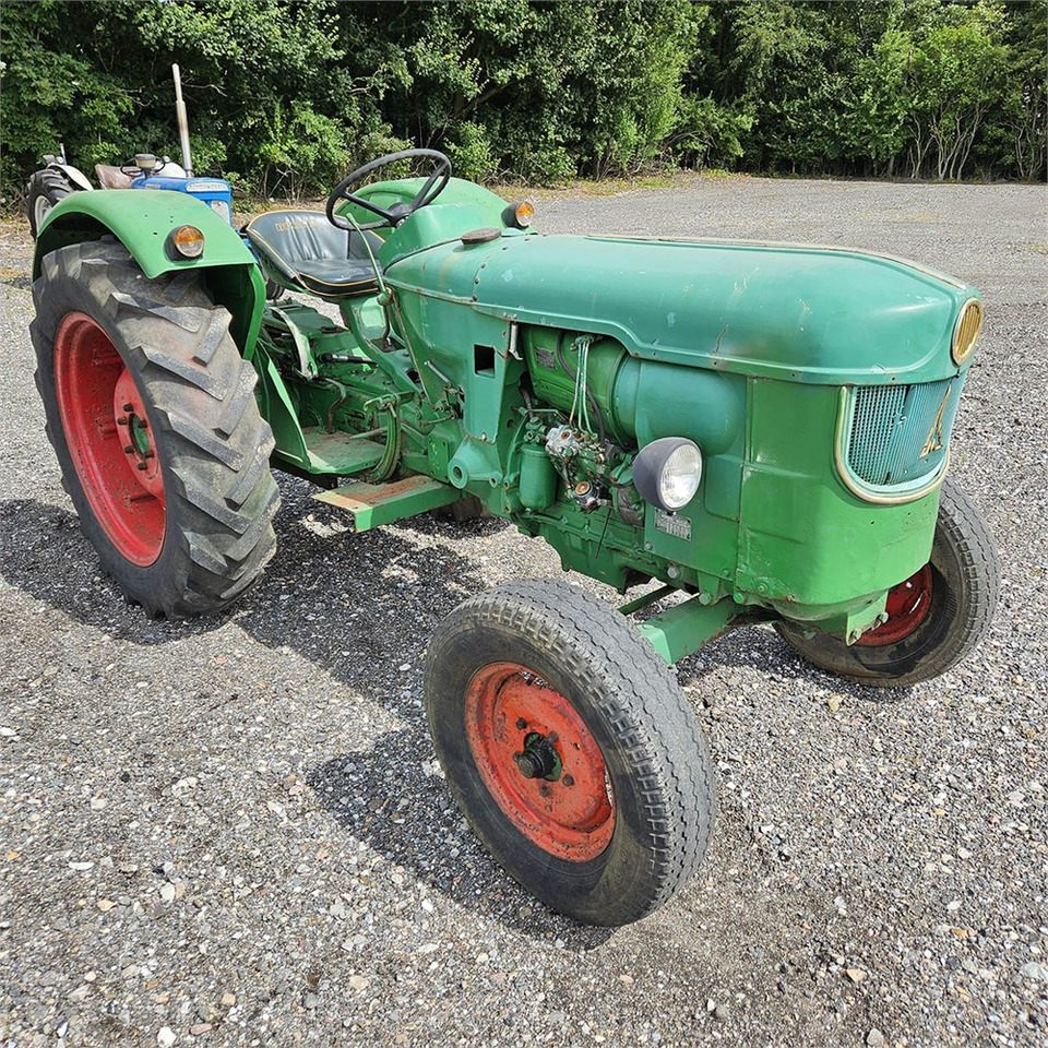 Deutz D4005 - Tracteur agricole: photos 1 Deutz D4005 - Tracteur agricole: photos 1
