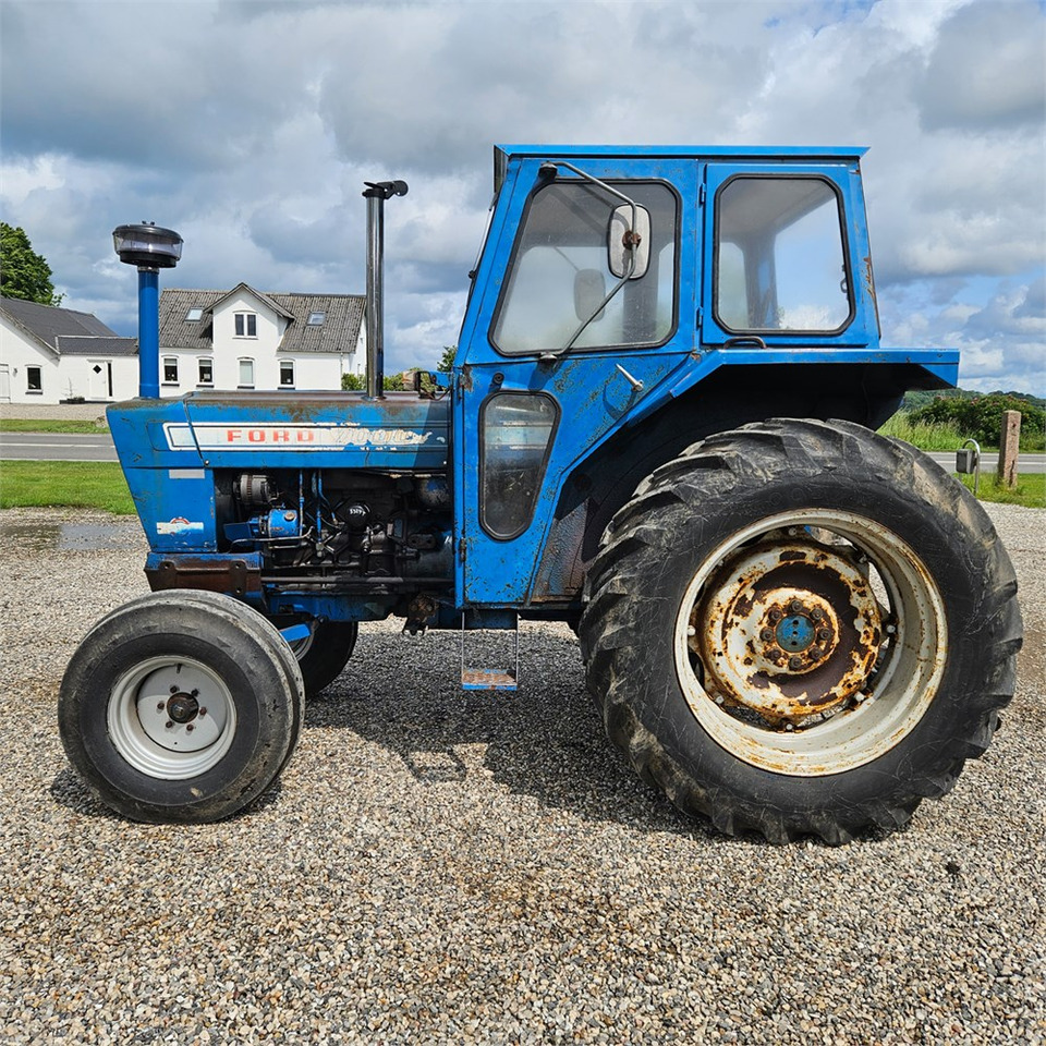 Ford 7000 - Tracteur agricole: photos 2 Ford 7000 - Tracteur agricole: photos 2