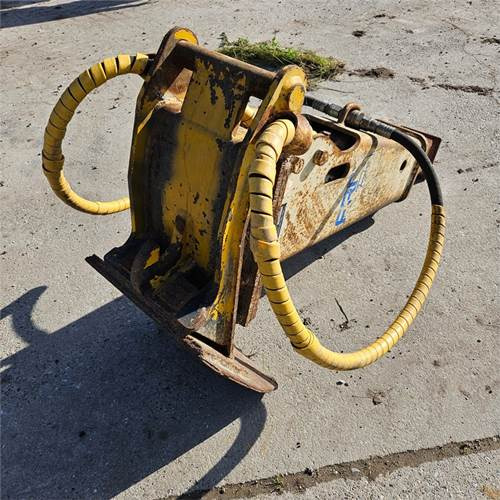 Furukawa F6LN - Marteau hydraulique: photos 5 Furukawa F6LN - Marteau hydraulique: photos 5