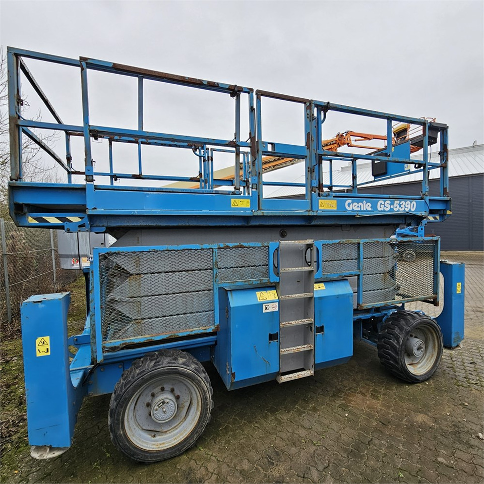 Genie GS-5390 - Nacelle ciseaux: photos 2 Genie GS-5390 - Nacelle ciseaux: photos 2