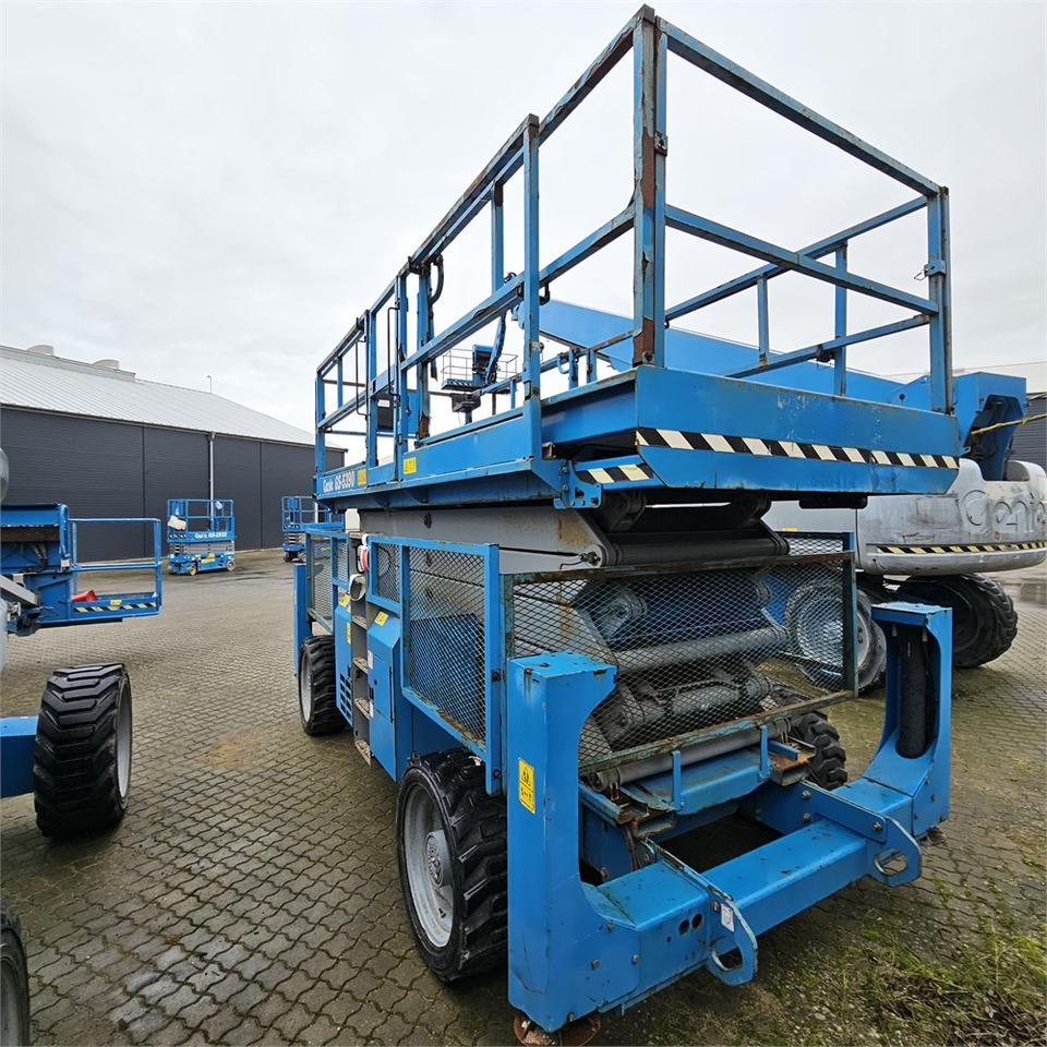 Genie GS-5390 - Nacelle ciseaux: photos 5 Genie GS-5390 - Nacelle ciseaux: photos 5