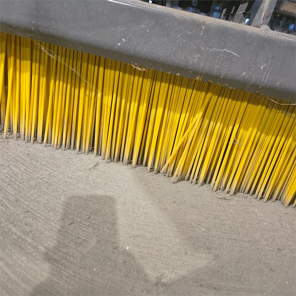 HOLMS HB - 2,0 - Brosse: photos 3 HOLMS HB - 2,0 - Brosse: photos 3
