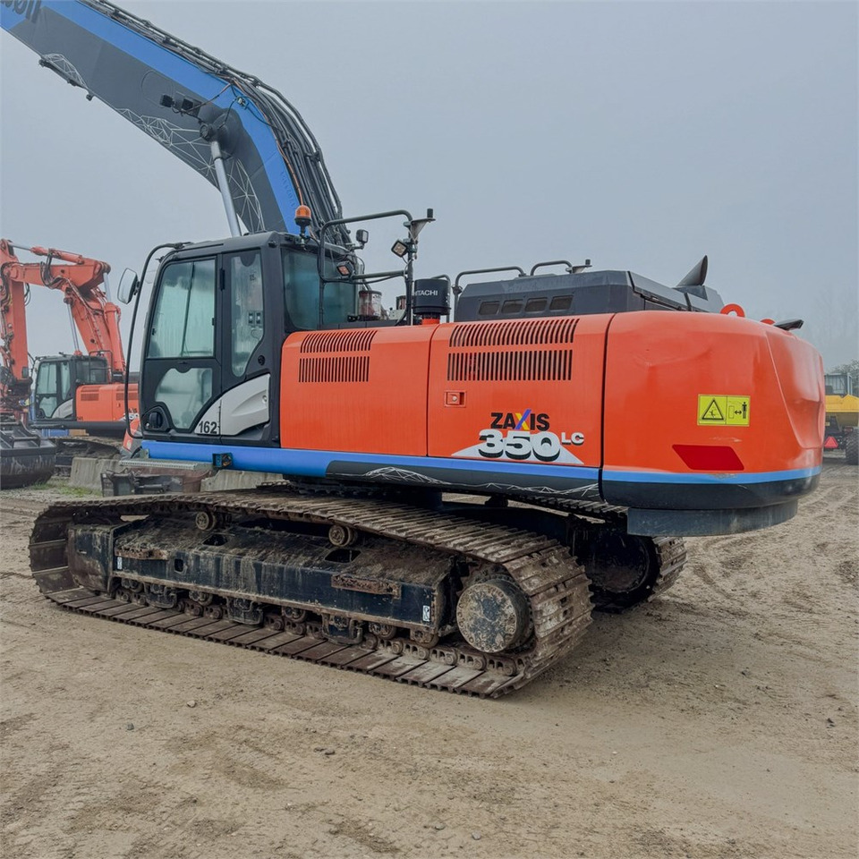 Hitachi ZX350 LC-6 - Pelle sur chenille: photos 2 Hitachi ZX350 LC-6 - Pelle sur chenille: photos 2