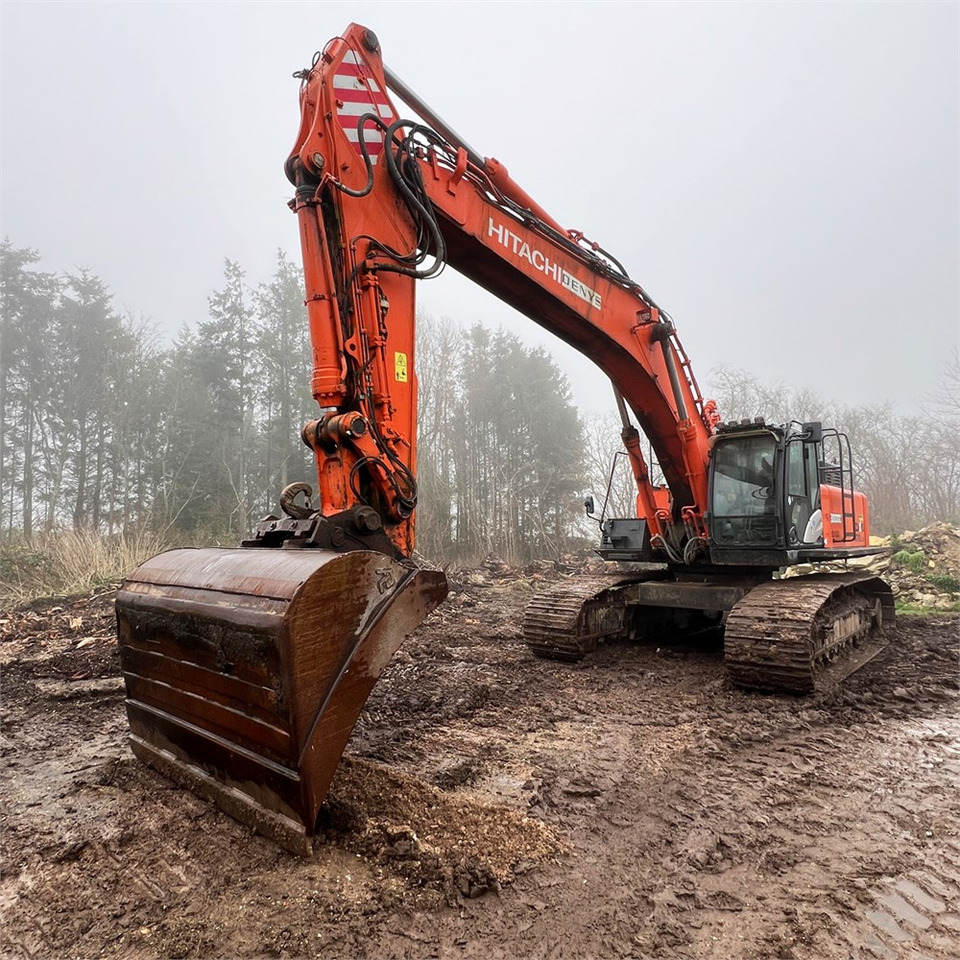 Hitachi Zaxis 470LCH-5B - Pelle sur chenille: photos 5 Hitachi Zaxis 470LCH-5B - Pelle sur chenille: photos 5
