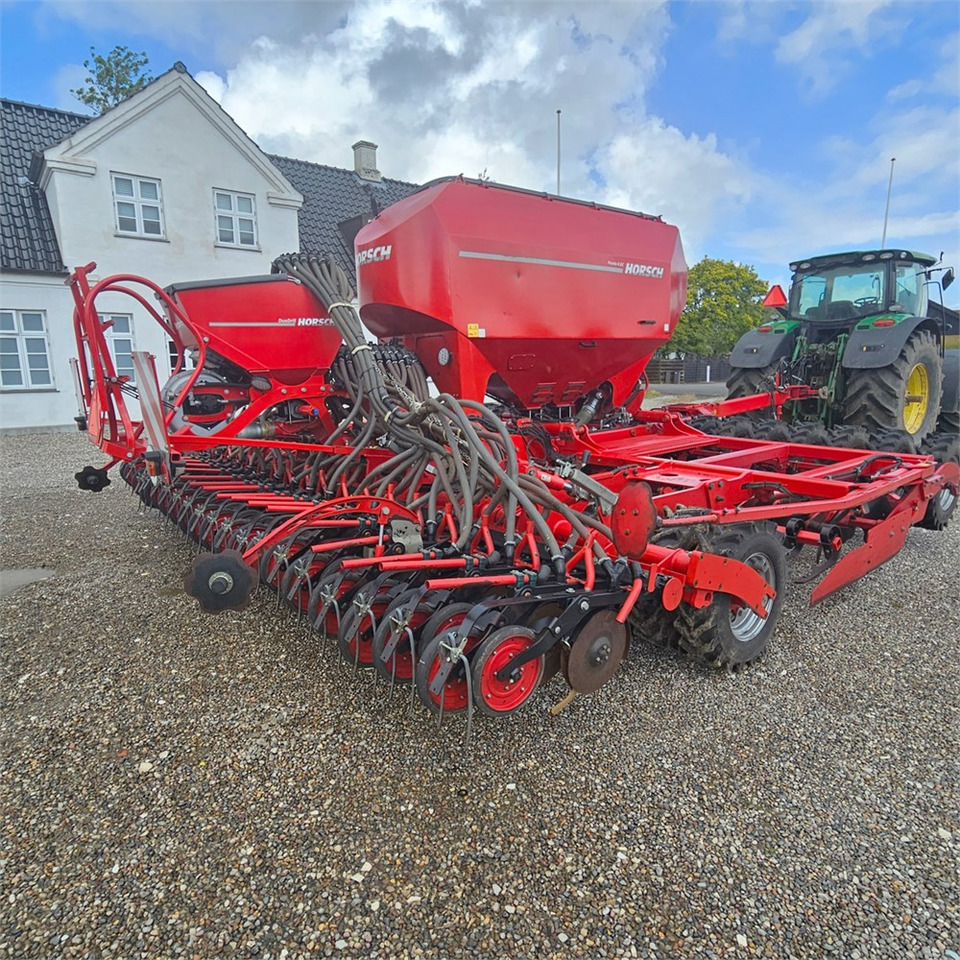 Horsch Pronto 6 DC - Semoir/ Planteuse: photos 1 Horsch Pronto 6 DC - Semoir/ Planteuse: photos 1