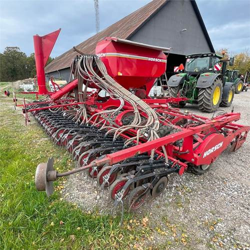 Horsch Pronto 8 DC - Semoir/ Planteuse: photos 1 Horsch Pronto 8 DC - Semoir/ Planteuse: photos 1