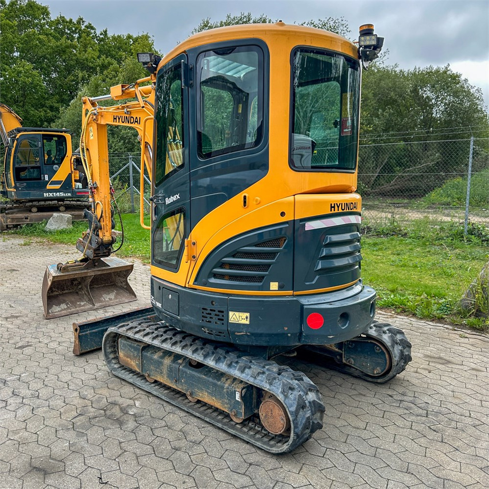 Hyundai Robex 25Z-9AK - Mini pelle: photos 4 Hyundai Robex 25Z-9AK - Mini pelle: photos 4