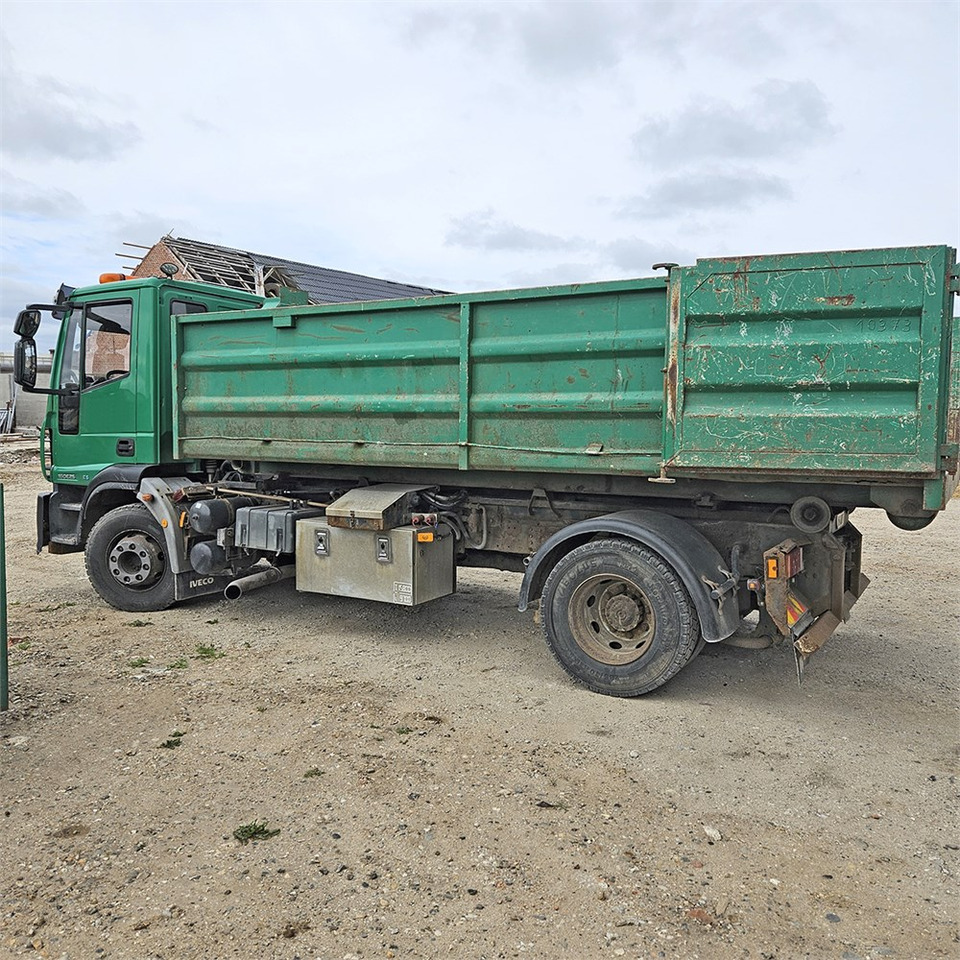Iveco 160 E25 - Camion ampliroll: photos 2 Iveco 160 E25 - Camion ampliroll: photos 2