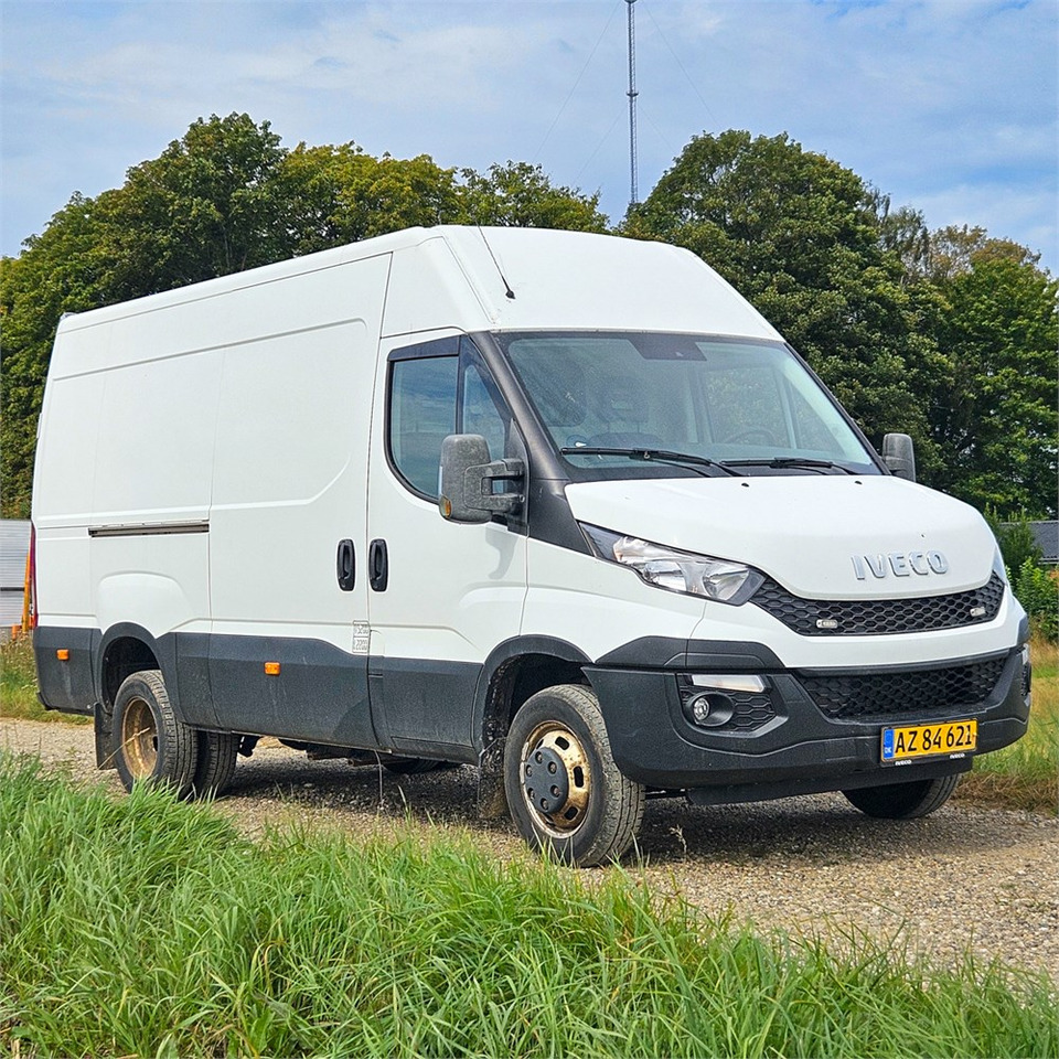 Iveco DAILY - Fourgon utilitaire: photos 1 Iveco DAILY - Fourgon utilitaire: photos 1