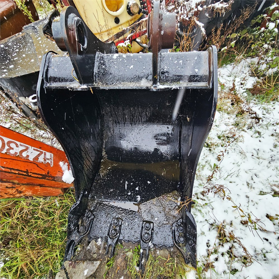 JCB 40 cm - Godet pour pelle pour Engins de chantier: photos 2 JCB 40 cm - Godet pour pelle pour Engins de chantier: photos 2
