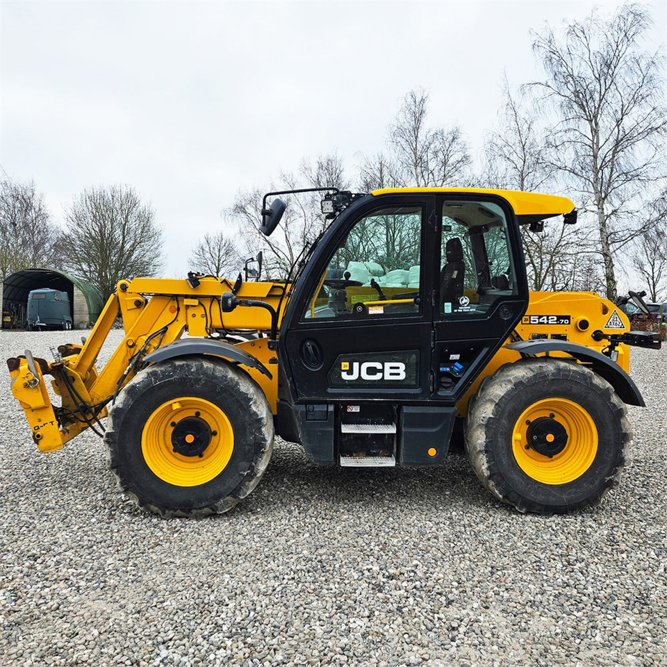 JCB 542X70PRO - Chariot télescopique: photos 3 JCB 542X70PRO - Chariot télescopique: photos 3