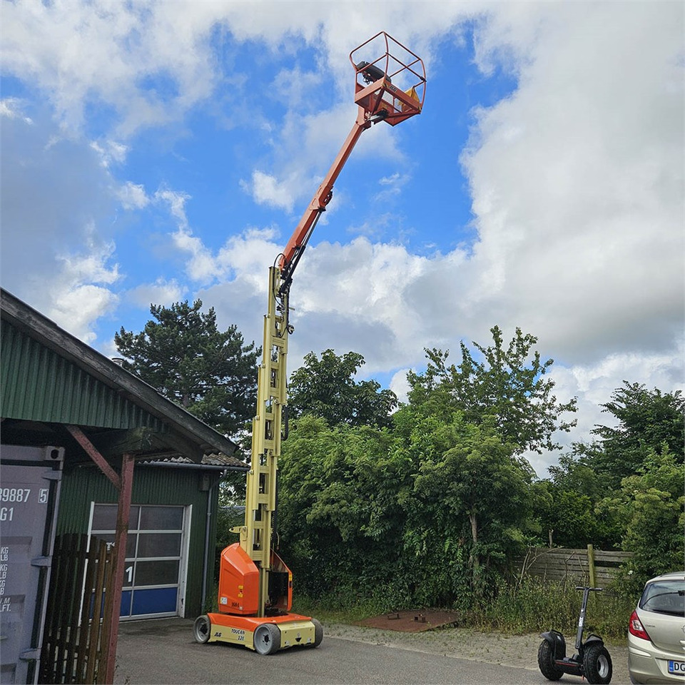 JLG Toucan 12 E - Nacelle à mât vertical: photos 4 JLG Toucan 12 E - Nacelle à mât vertical: photos 4