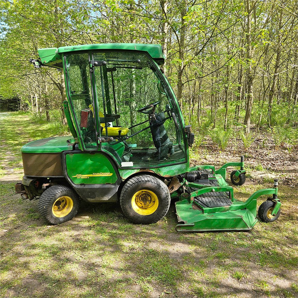 John Deere 1565 Series II 4WD - Motofaucheuse: photos 5 John Deere 1565 Series II 4WD - Motofaucheuse: photos 5