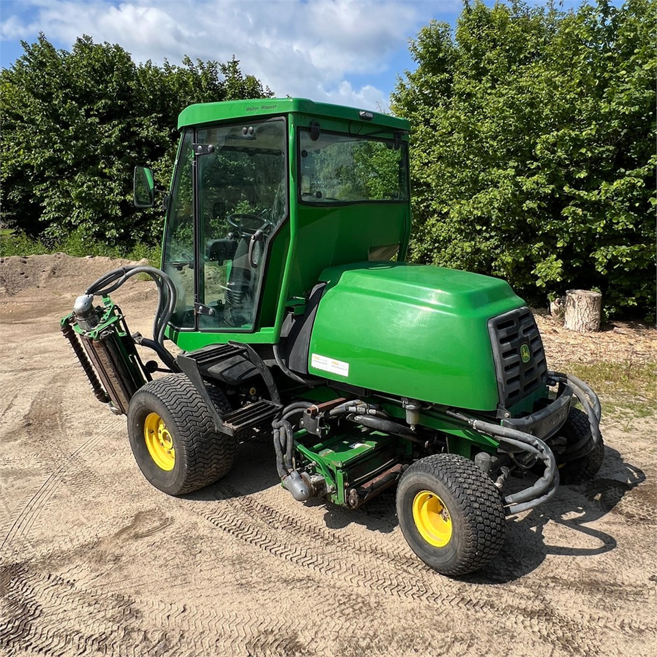John Deere 8700 PC FM - Motofaucheuse: photos 5 John Deere 8700 PC FM - Motofaucheuse: photos 5