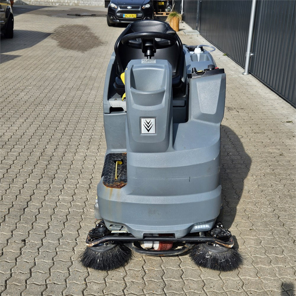 Kärcher Professional B 150R - Autolaveuse: photos 3 Kärcher Professional B 150R - Autolaveuse: photos 3