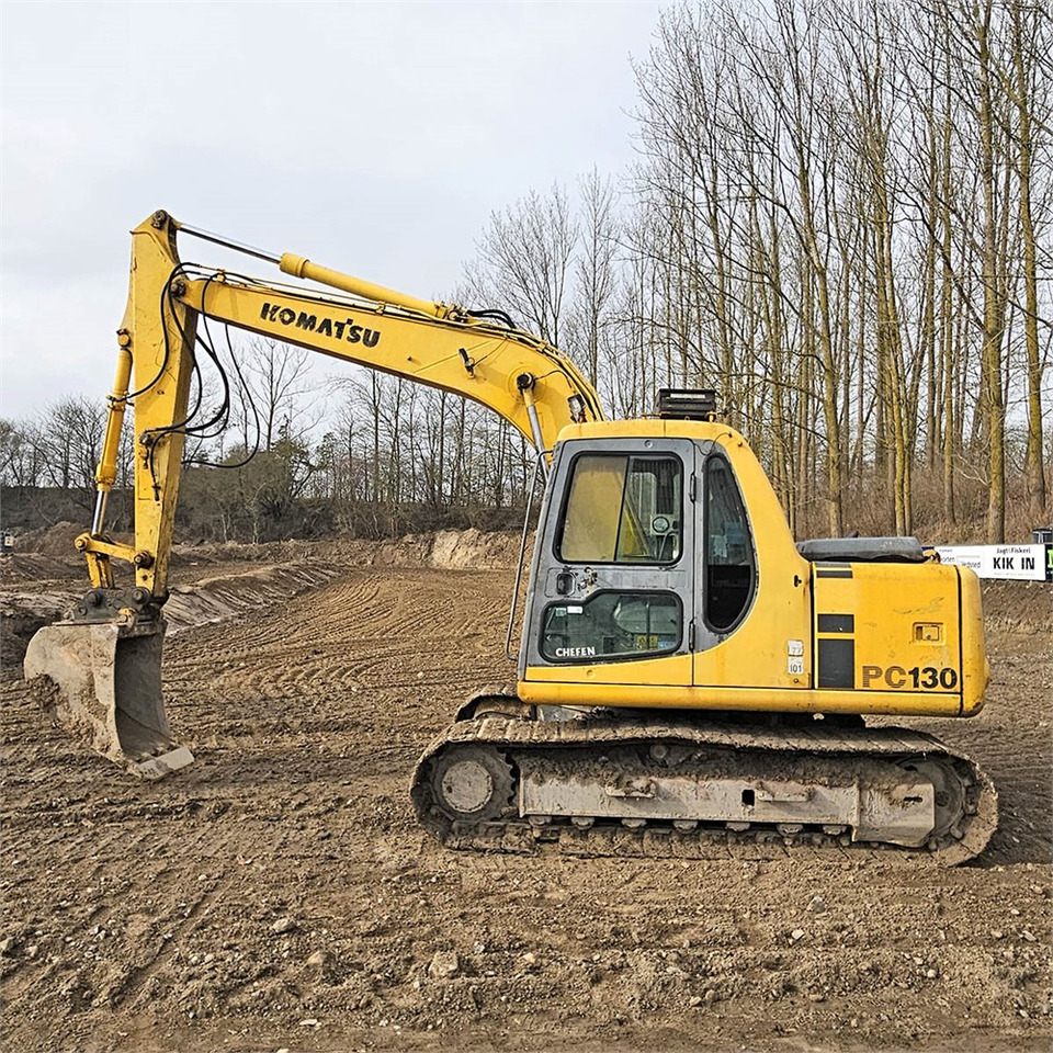 Komatsu PC130-6K - Pelle sur chenille: photos 2 Komatsu PC130-6K - Pelle sur chenille: photos 2