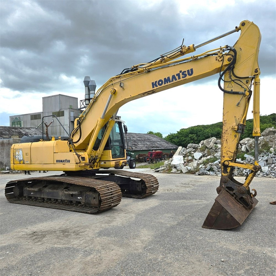 Komatsu PC210 LC-8 - Pelle sur chenille: photos 4 Komatsu PC210 LC-8 - Pelle sur chenille: photos 4
