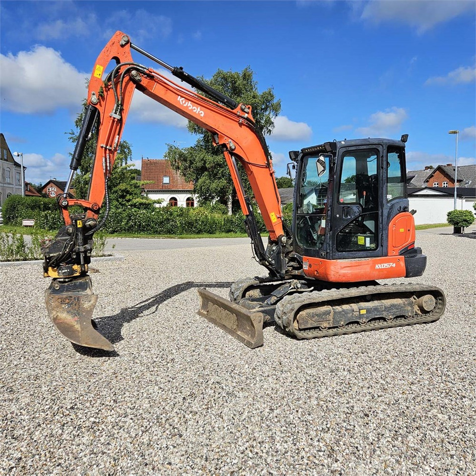 Kubota KX057-4 - Mini pelle: photos 3 Kubota KX057-4 - Mini pelle: photos 3